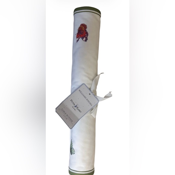 Williams Sonoma Peter Rabbit™ Table Runner - Picture 3 of 9